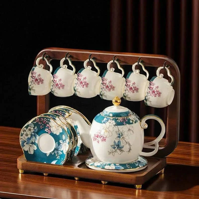 Tại sao bộ ấm chén tiếp khách lại quan trọng trong văn phòng?